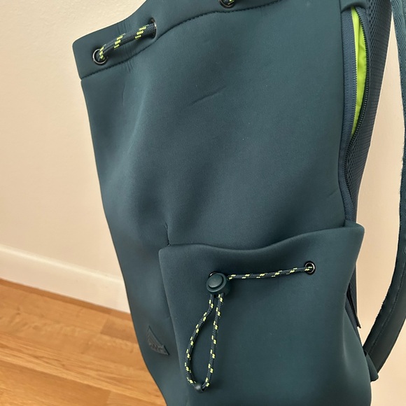 Adidas FAVORITES BACKPACK - Picture 5 of 7